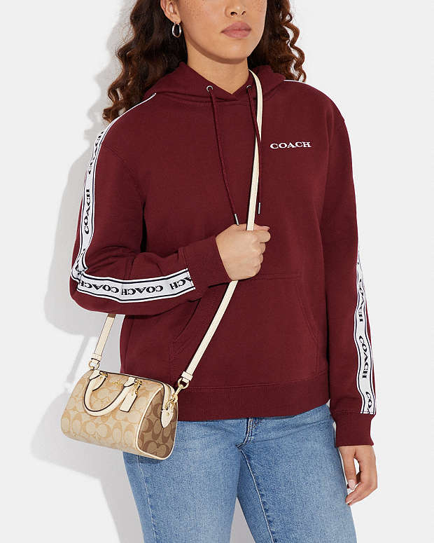 https://ik.imagekit.io/c2dr4dawp/https%3A%2F%2Fcdn.shopify.com%2Fs%2Ffiles%2F1%2F0941%2F5072%2F1860%2Ffiles%2FIMG_1127_4bf3ea77-a512-452e-b060-230da520575c.jpg%3Fv%3D1777970387?tr=f-jpg