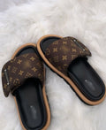 HOUSE OF SOLEIL Pillow Mules Braun