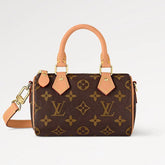 https://cdn.shopify.com/s/files/1/0941/5072/1860/files/imgi_3_lou-nano-tasche_0_4eeacd91-3662-4713-880a-4faeba18db90.jpg?v=1777958246